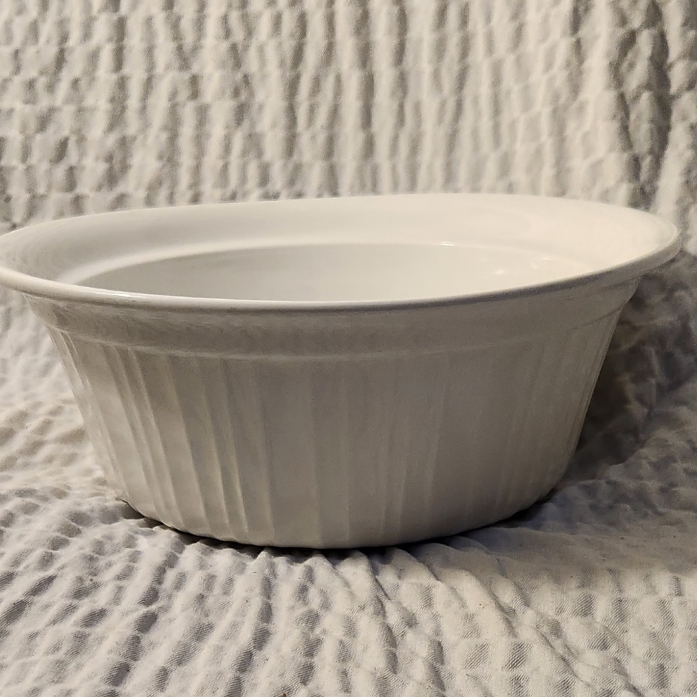 Corning Ware Casserole Dish French White 2 qt